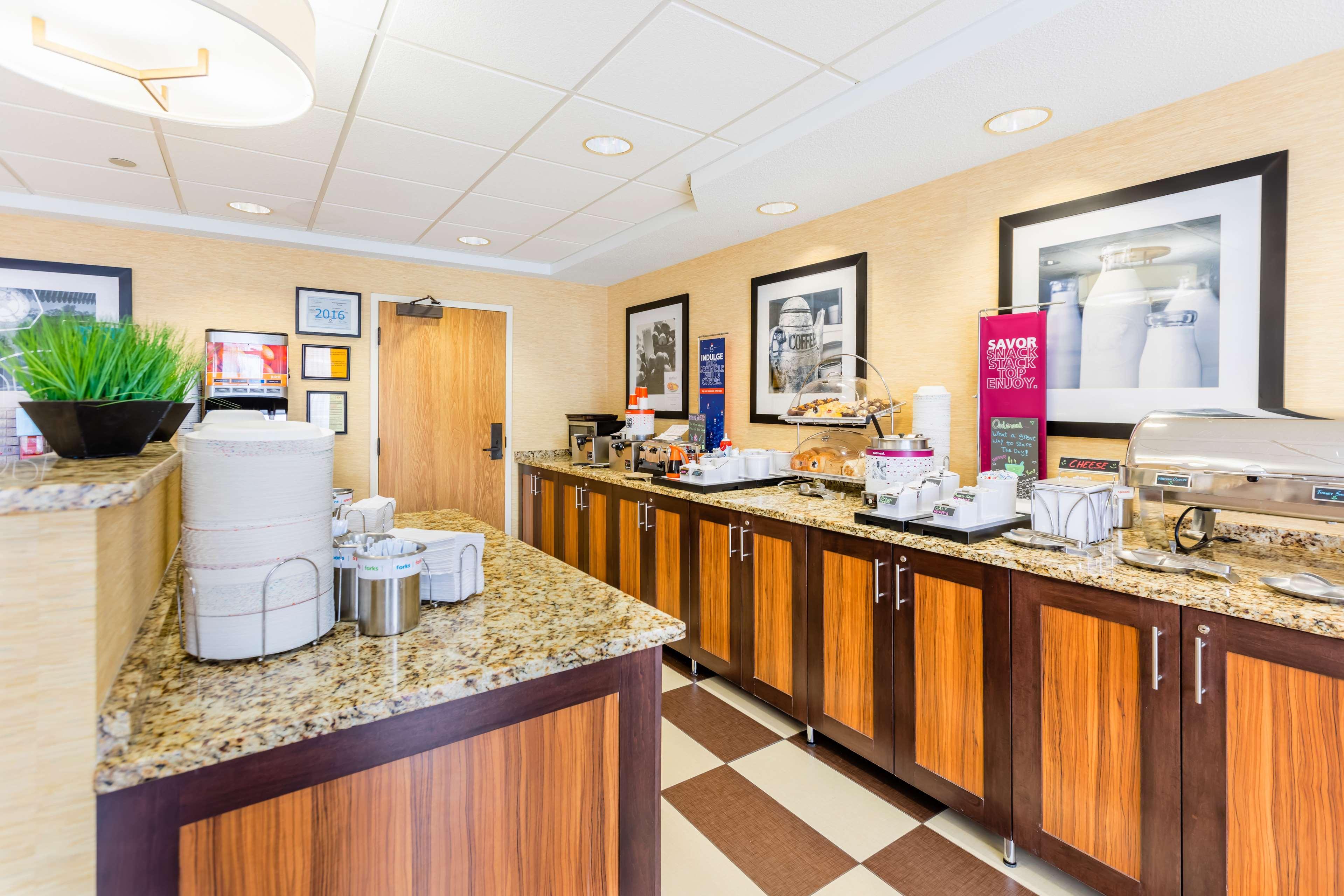 Hampton Inn St Charles St Peters Saint Charles Kültér fotó